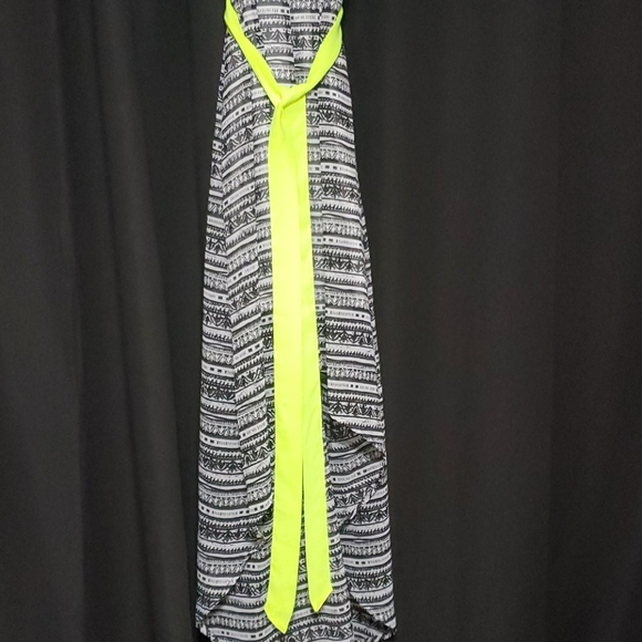 Summer dress - Picture 5 of 6